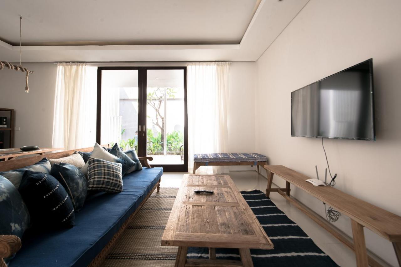 Pelangi 148 Beach Suites スミニャック エクステリア 写真