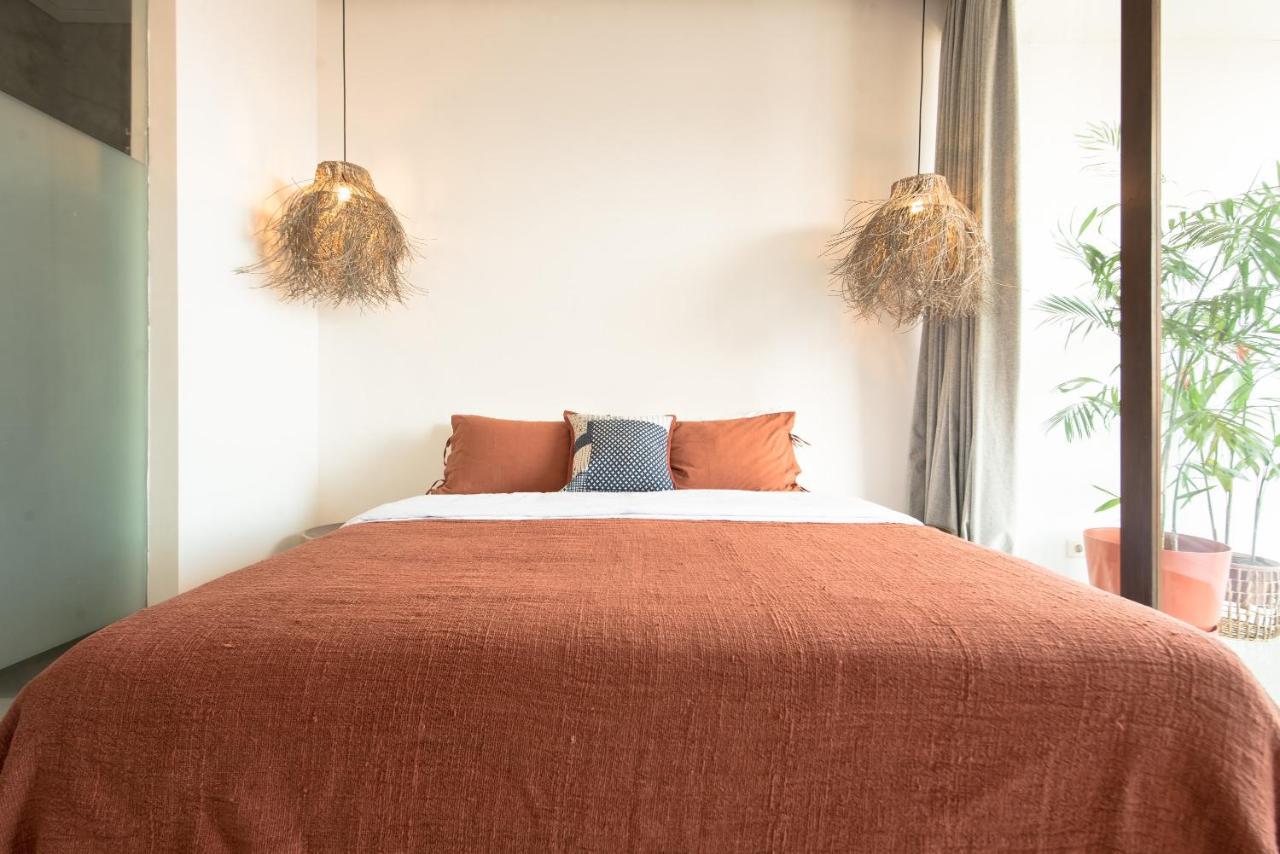 Pelangi 148 Beach Suites スミニャック エクステリア 写真